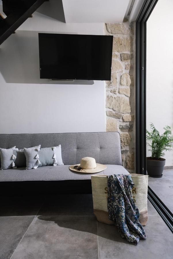 Aphrodite Luxury Accommodation Матала Экстерьер фото